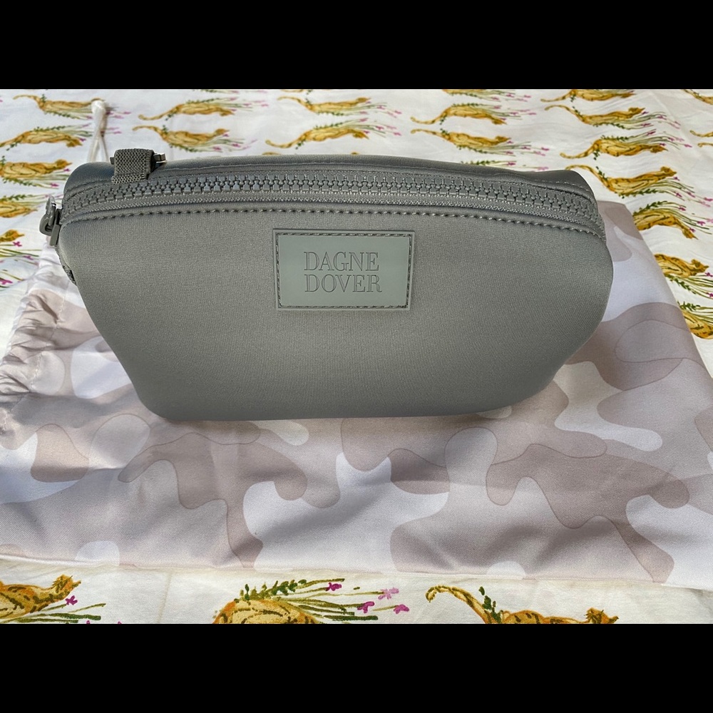 Dagne Dover Hunter Toiletry Bag